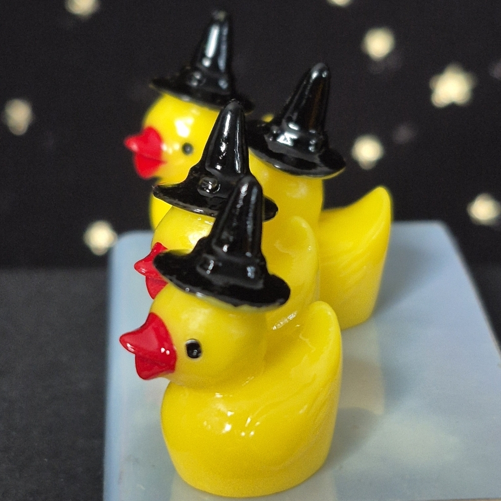 Itty Witchy Duckies 4/$8